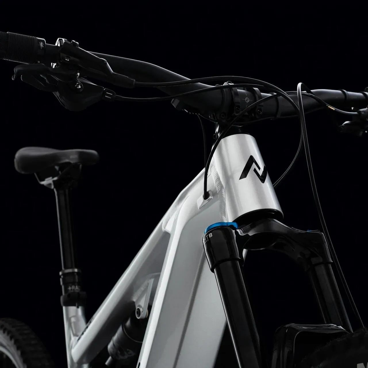 Preventa de Bicicleta Sight VLT A1 29" Silver/Black Norco