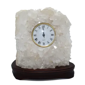 Quartz Clock in Wood Base