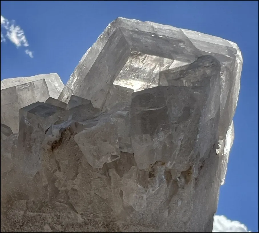 Quartz Crystal   Calcite   Limestone Metamorphosis Crystal Skull
