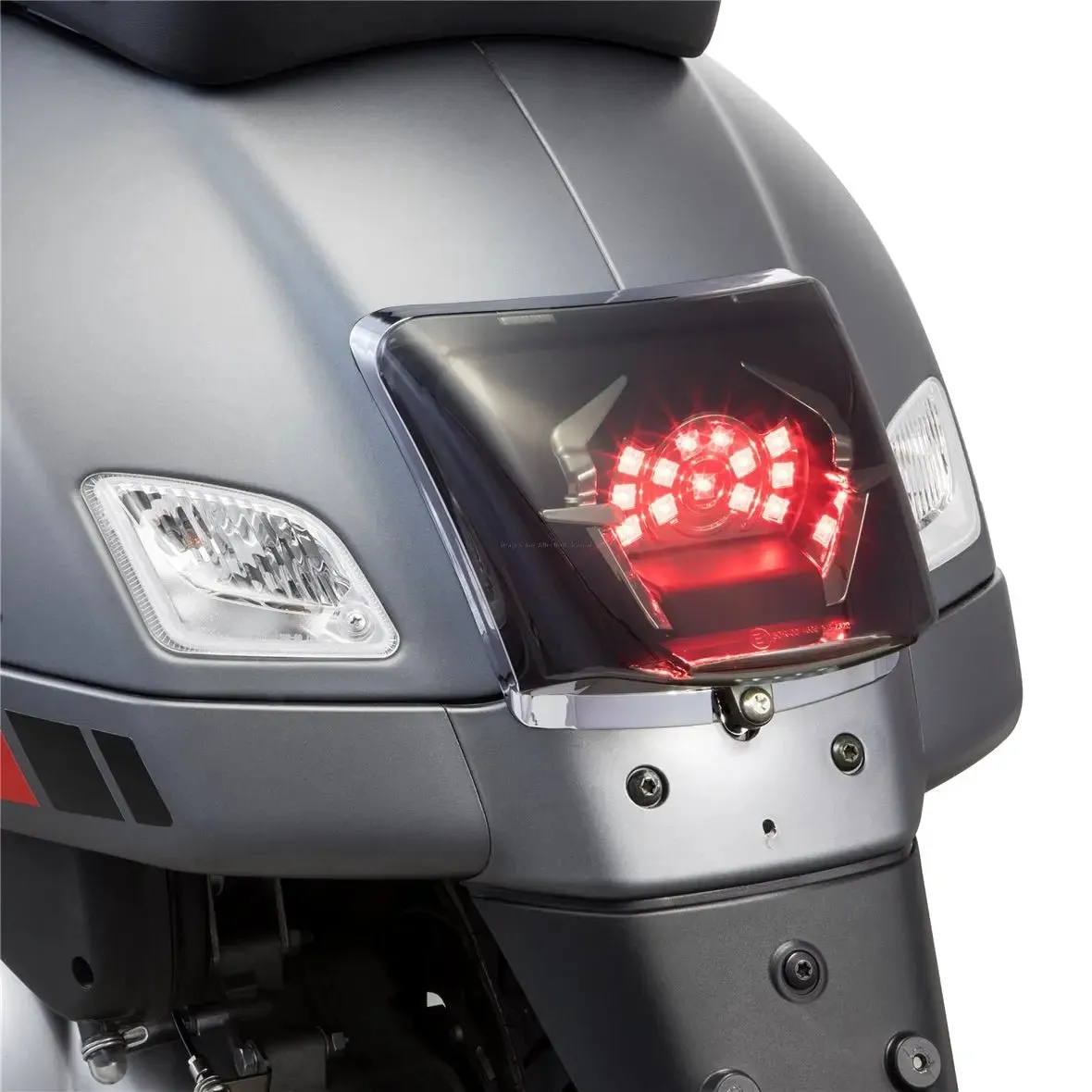 Rear Light Set SIP Smoked | Vespa GTS/GTS Super/GTV 125-300 (- '13 -`18)