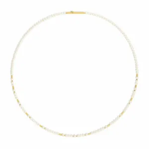 Reinata Freshwater Pearl Necklace