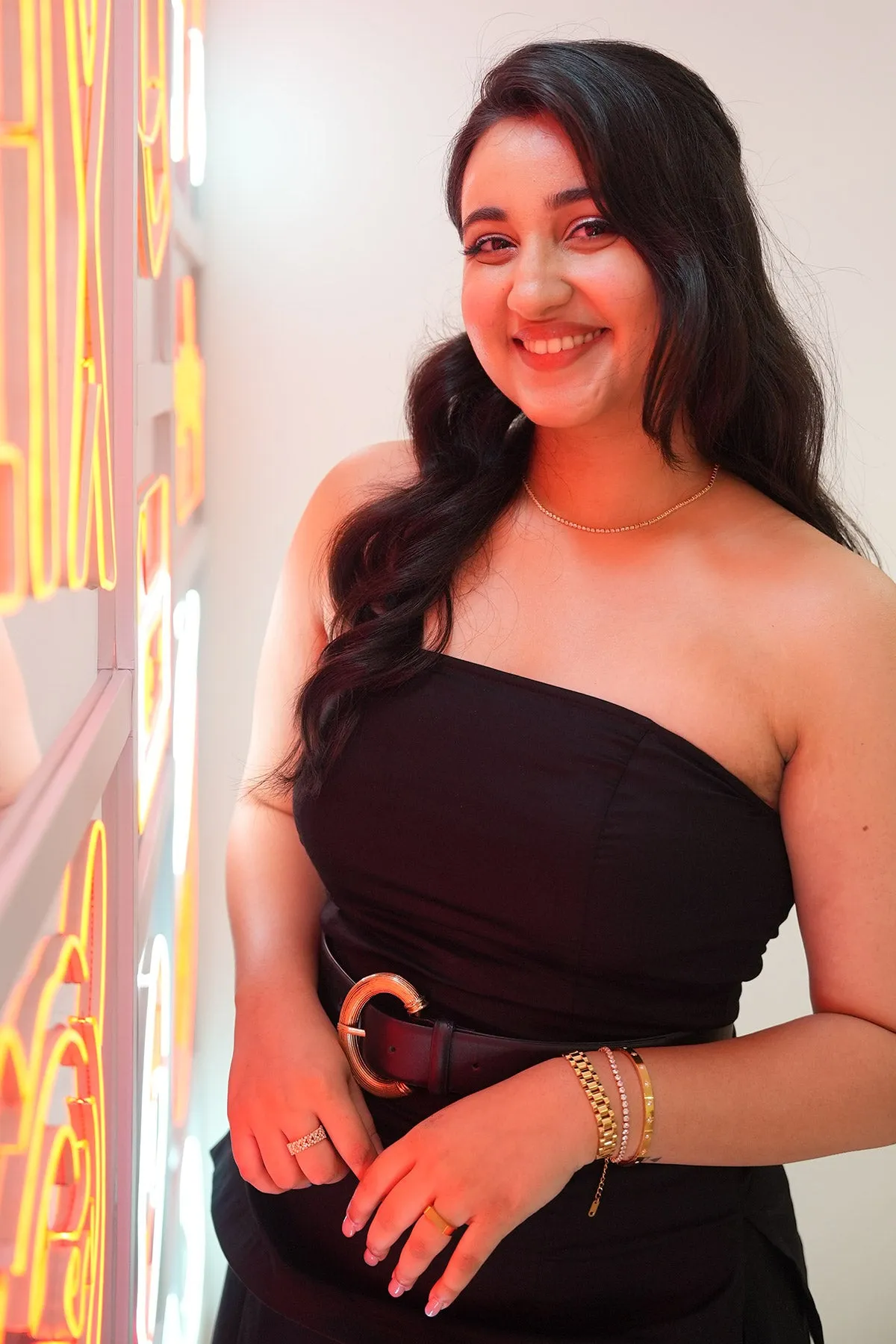 Revathi  in Deep Currents Set