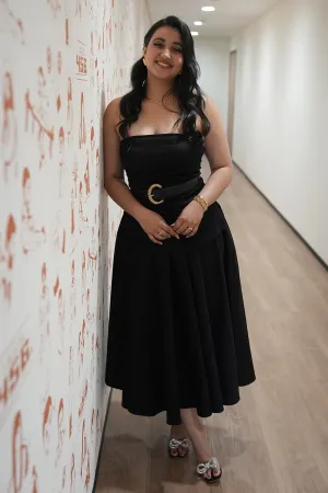 Revathi  in Deep Currents Set