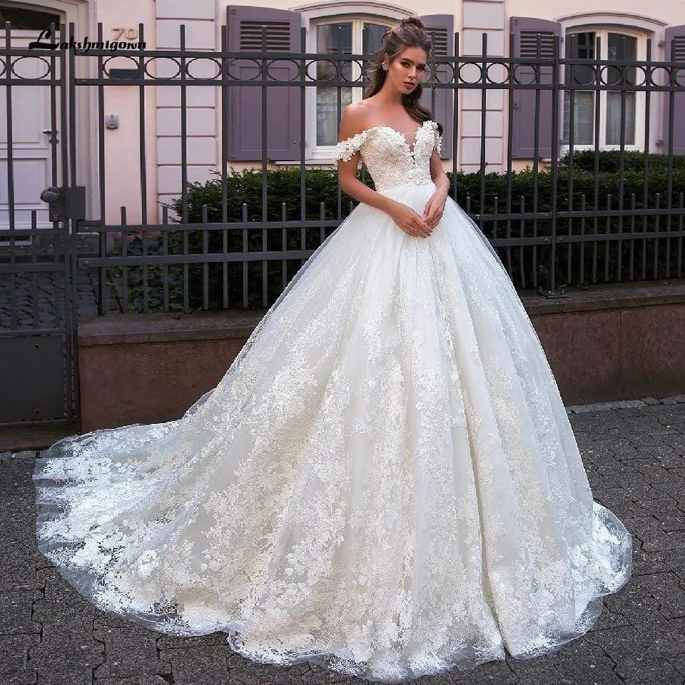 Roycebridal Luxury Lace African Wedding Dress Ball Gown Off the Shoulder