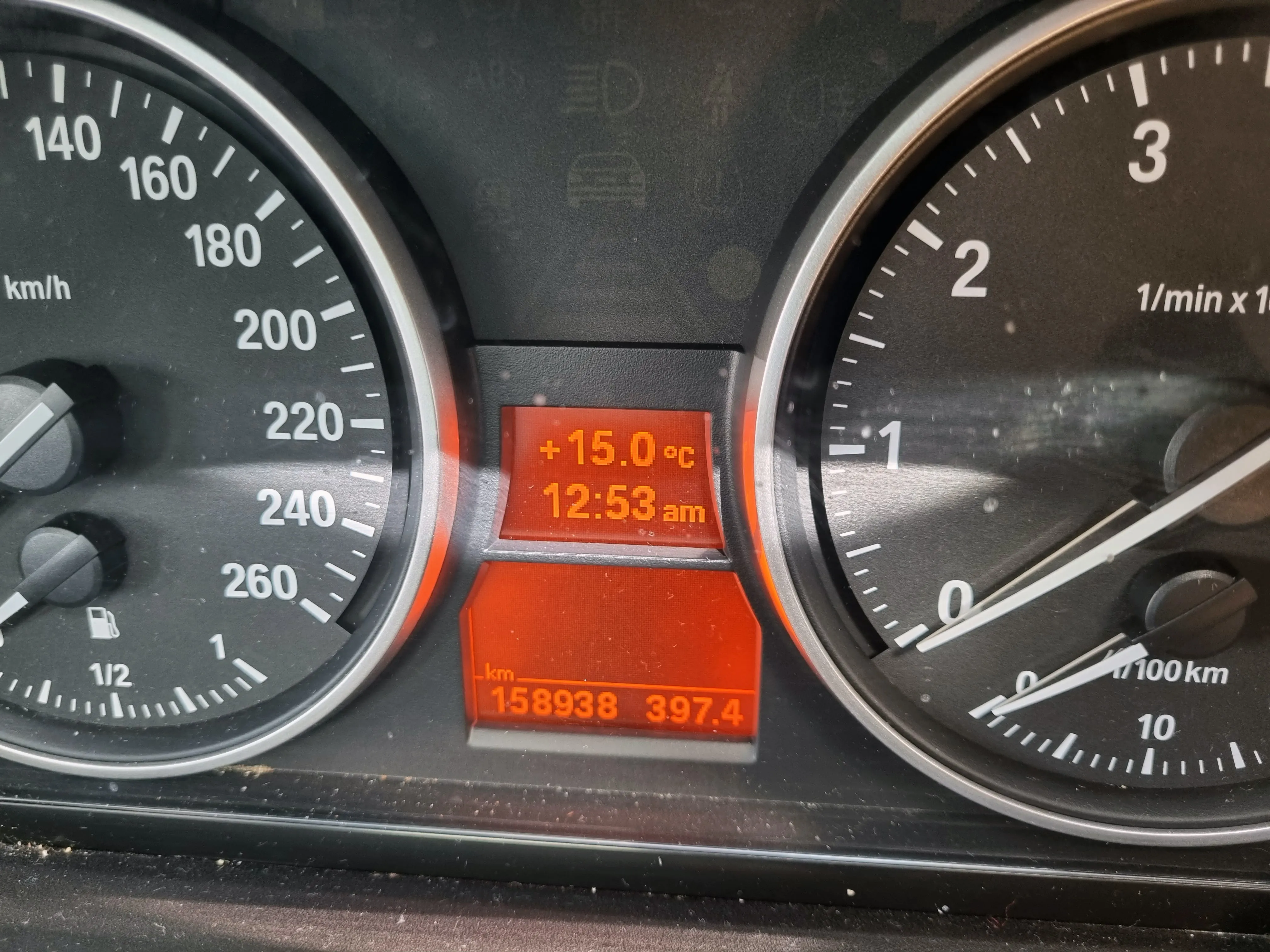 S2929 3' E91 LCI Touring 323i N52N AUTO 2011/04