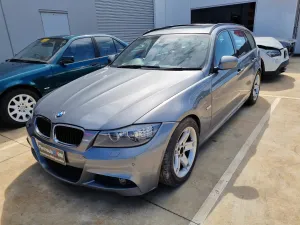 S2929 3' E91 LCI Touring 323i N52N AUTO 2011/04