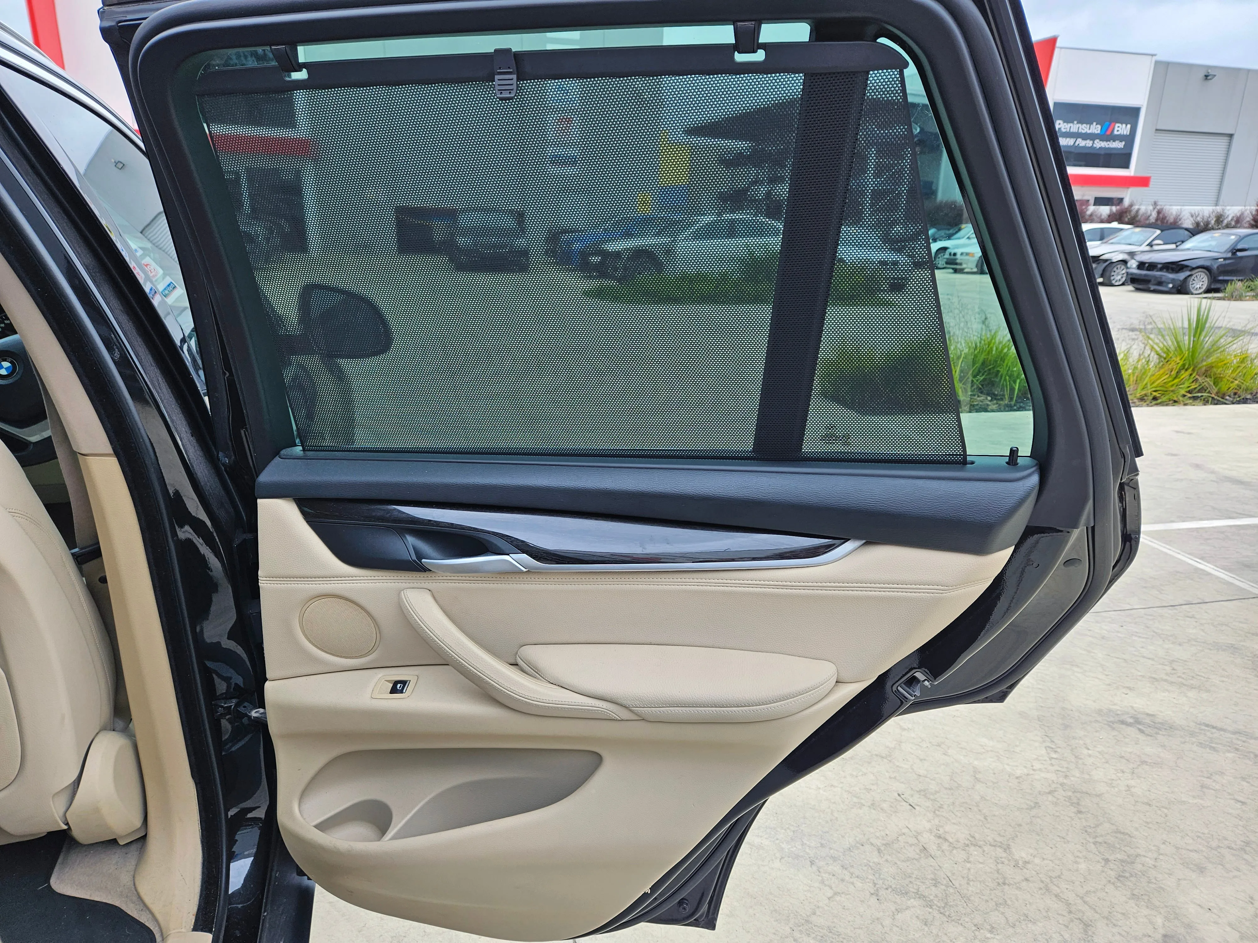 S3084 X5 F15 SAV 25dX N47S1 AUTO 2013/12