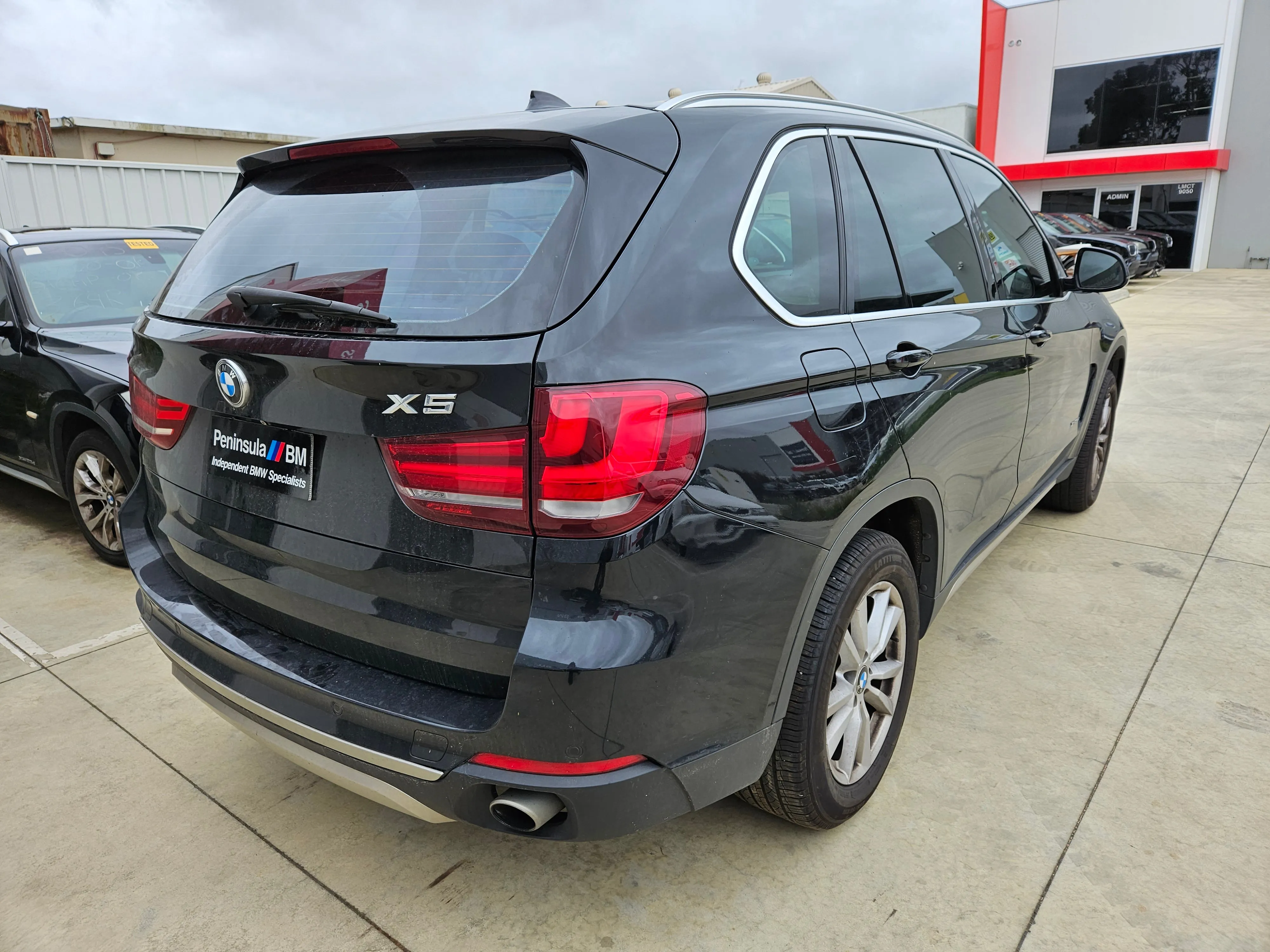 S3084 X5 F15 SAV 25dX N47S1 AUTO 2013/12
