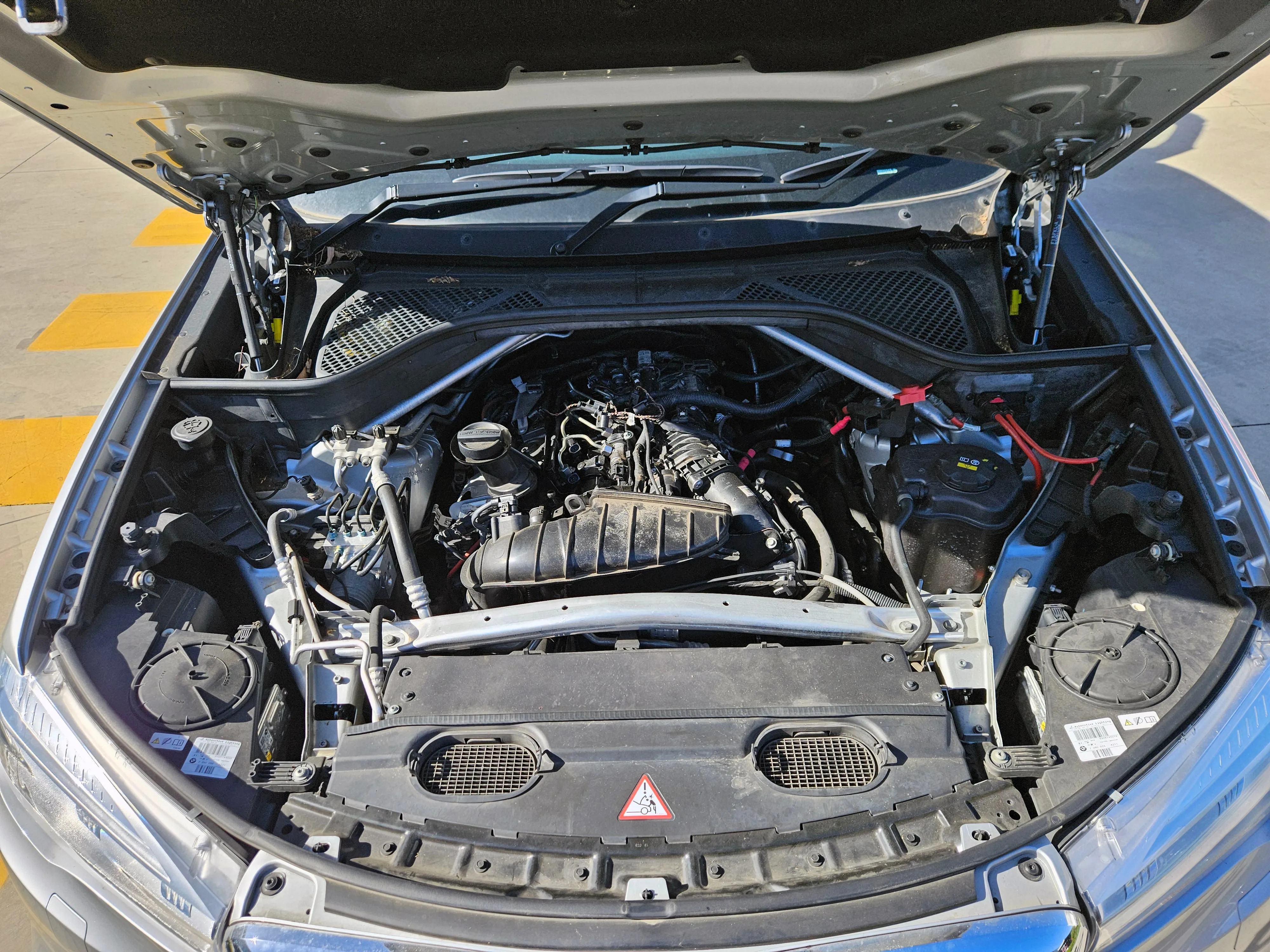 S3182 X5 F15 SAV 25dX N47S1 AUTO 2014/04
