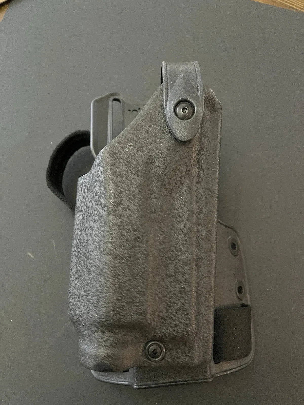 Safariland 6280 Light-Bearing Holster w/ 6004-25 Drop Leg Platform Tactical SLS