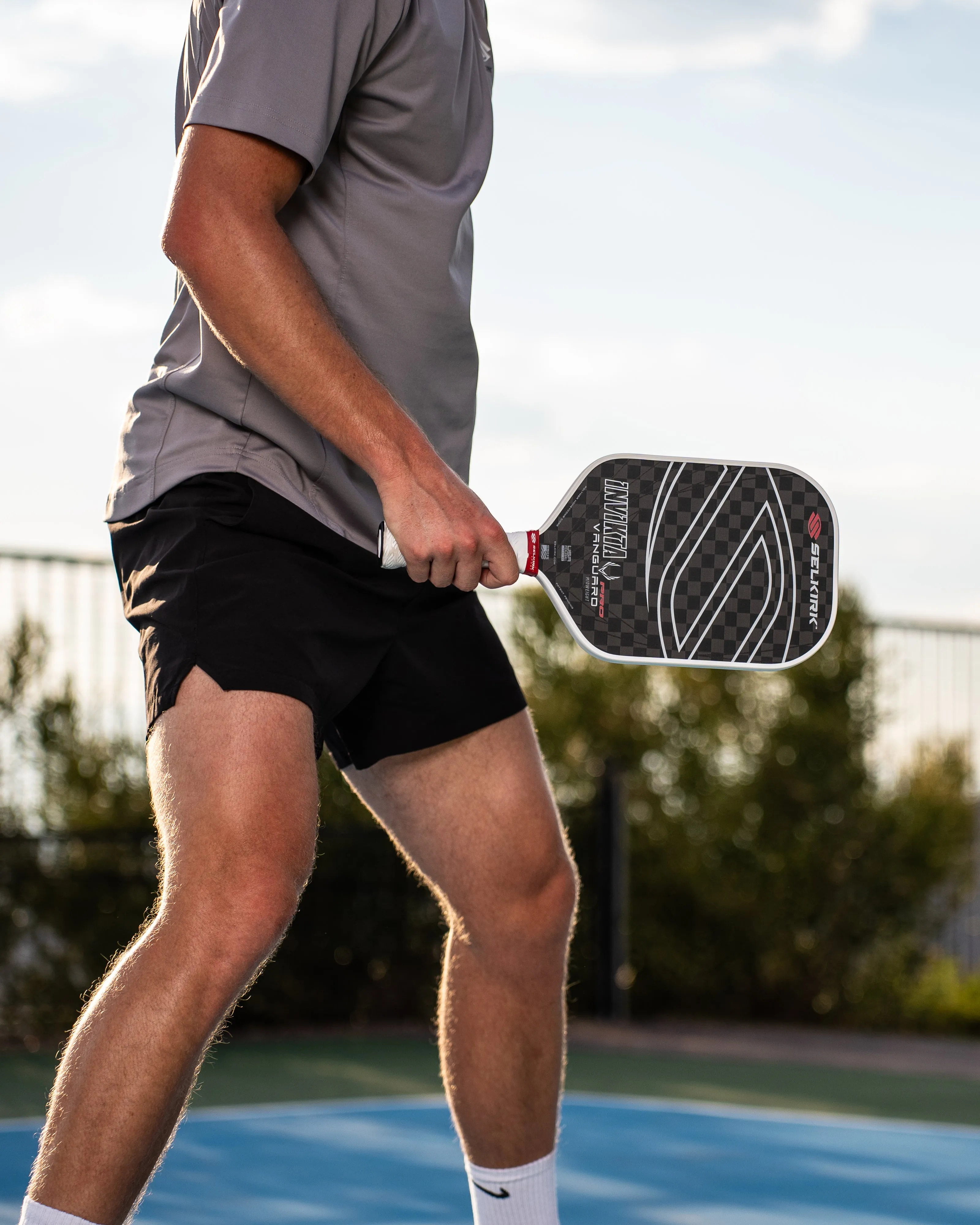 Selkirk VANGUARD Pro - Invikta Pickleball Paddle (Charcoal)