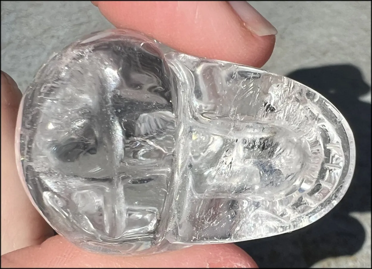 Shimmery Quartz Crystal Skull - Focus, Transformation of energy