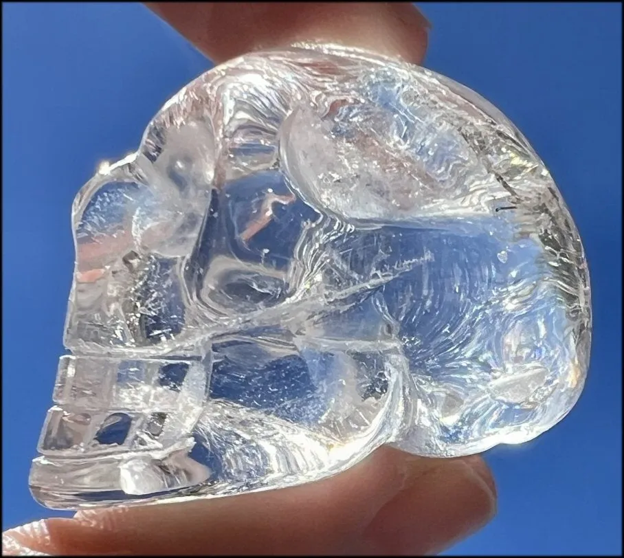 Shimmery Quartz Crystal Skull - Focus, Transformation of energy