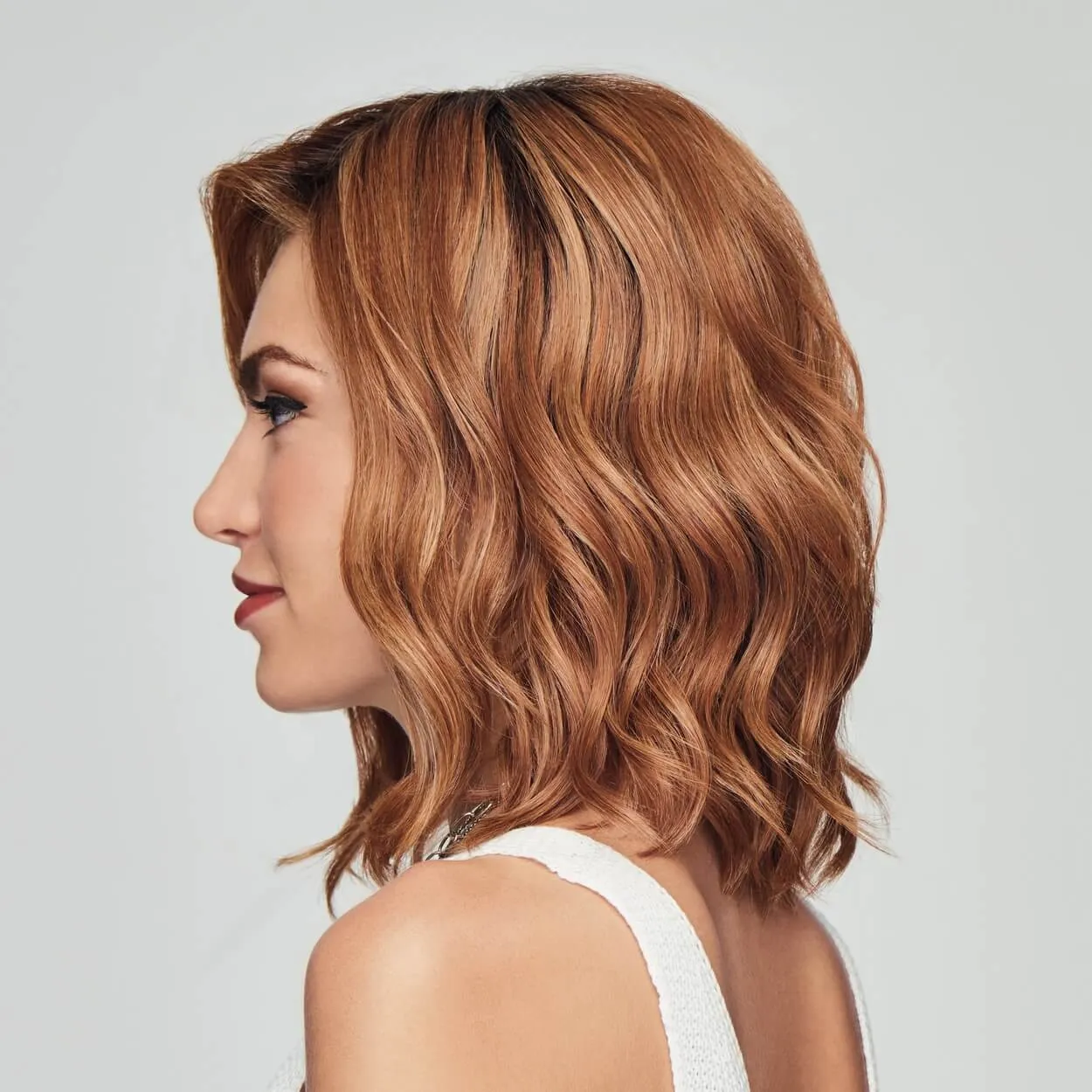 Simmer Elite by Raquel Welch (100% Hand Tied Lace Front-Mono Top Wig)