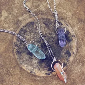 simple quartz gemstone spike pendant necklace