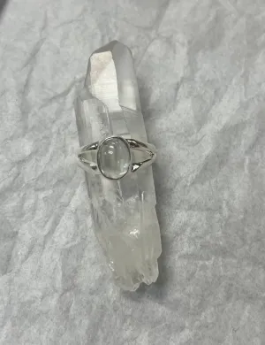Simple Silver Clear Quartz Ring Oval - Size 6