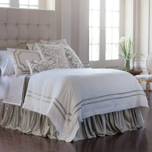 SoHo White Linen with Ice Silver Velvet Trim Duvet