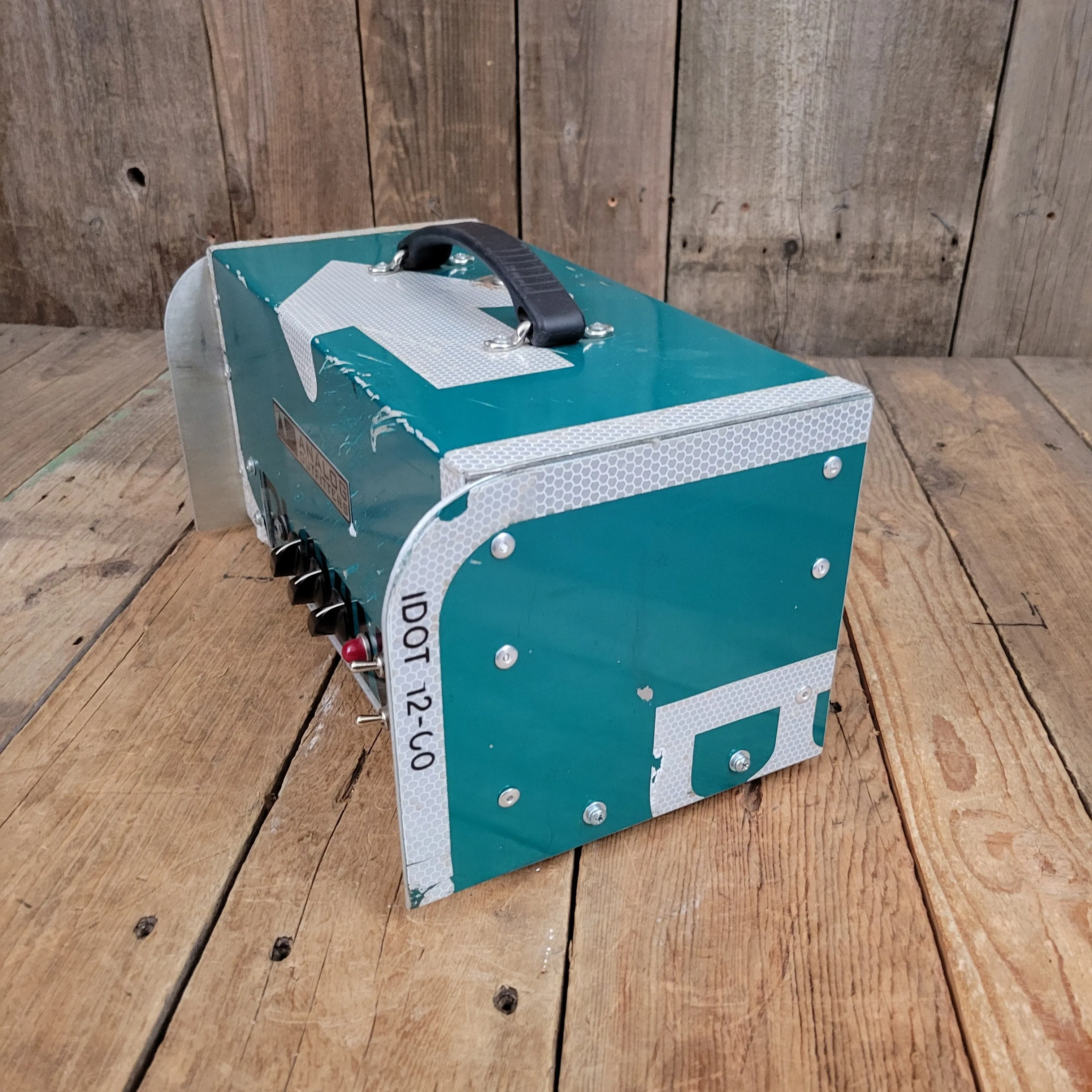 SOLD - Analog Outfitters Road Amp Head