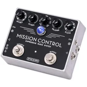 SPACEMAN EFFECTS Mission Control Silver