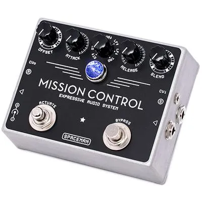 SPACEMAN EFFECTS Mission Control Silver