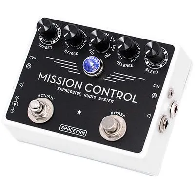 SPACEMAN EFFECTS Mission Control White