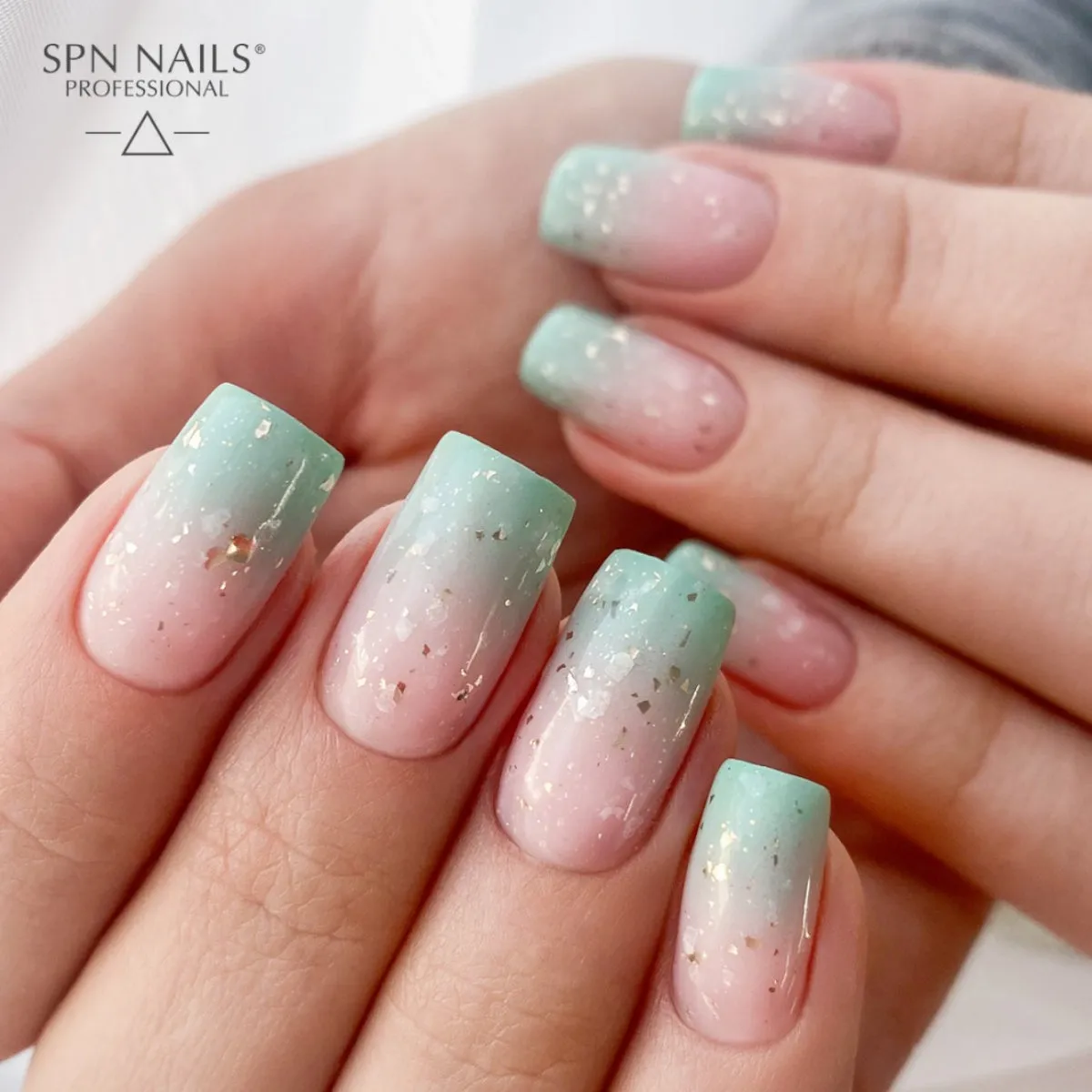 SPN Nails UV LaQ Bling Top White Gold