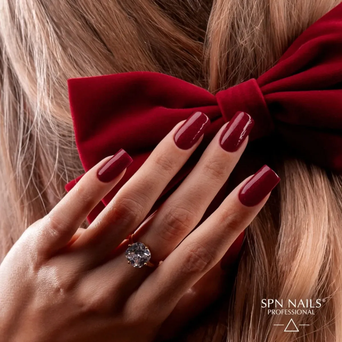 SPN Nails UV/LED Gel Polish 1009 Holidate