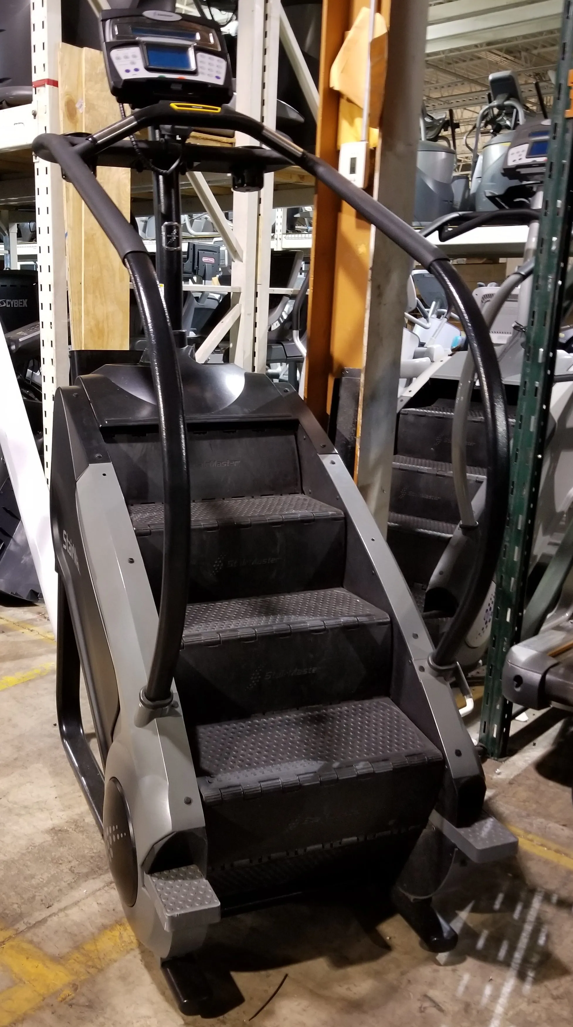 STAIRMASTER SM5 SERIES GAUNTLET STEPMILL - 150015
