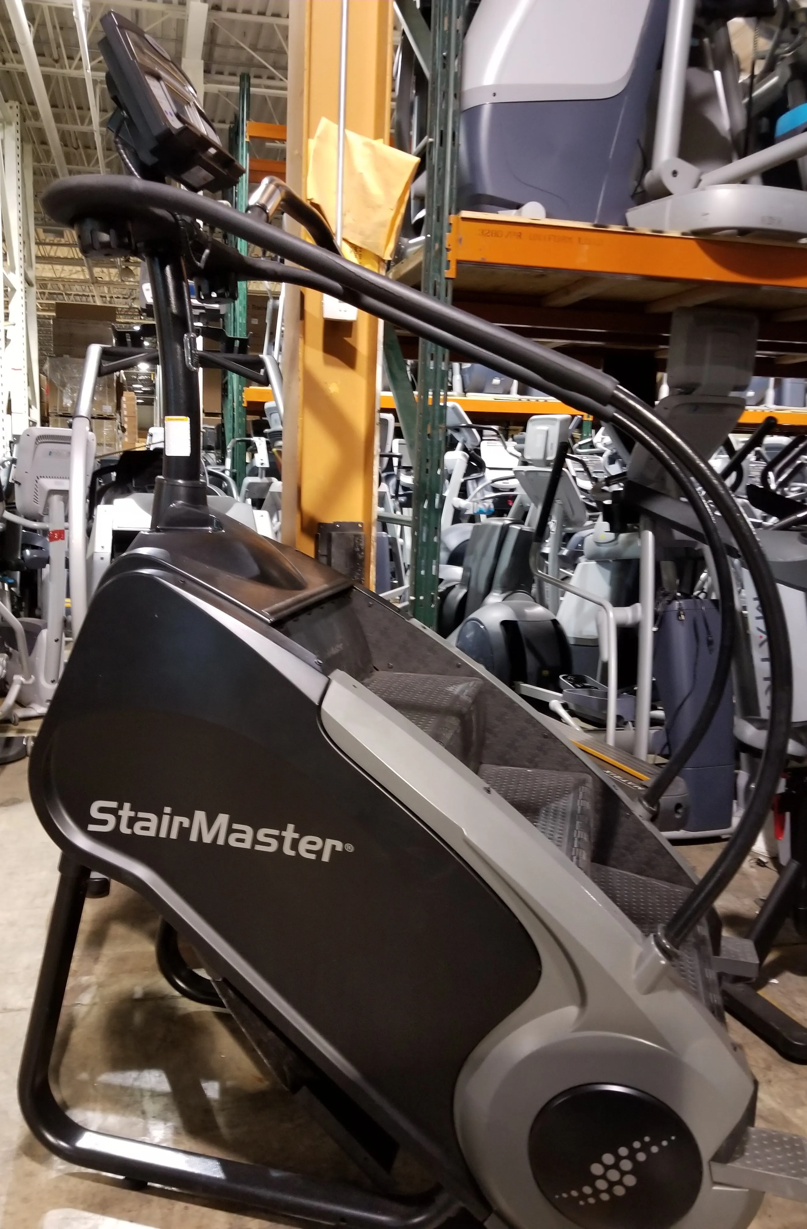 STAIRMASTER SM5 SERIES GAUNTLET STEPMILL - 150015