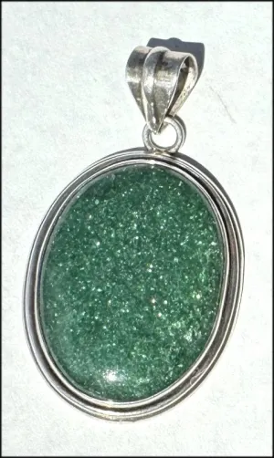 Sterling Silver and Green Aventurine Crystal Pendant with Fantastic SPARKLES - with Synergy 10  years