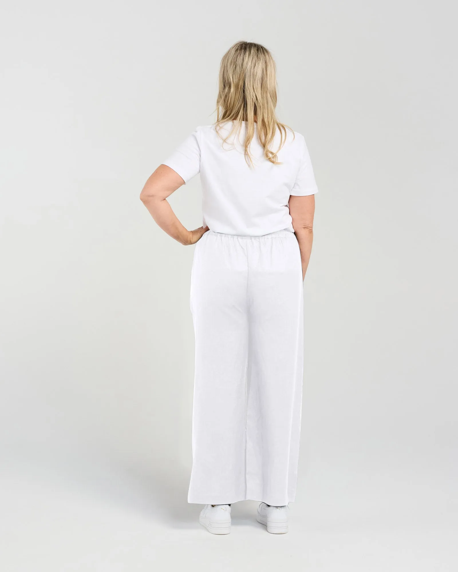 Straight Leg Linen Pant