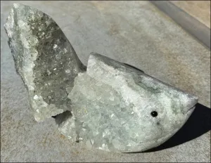 Super Sparkly Agate Geode Crystal BETTA FISH - Just keep swimming! - 5lbs 