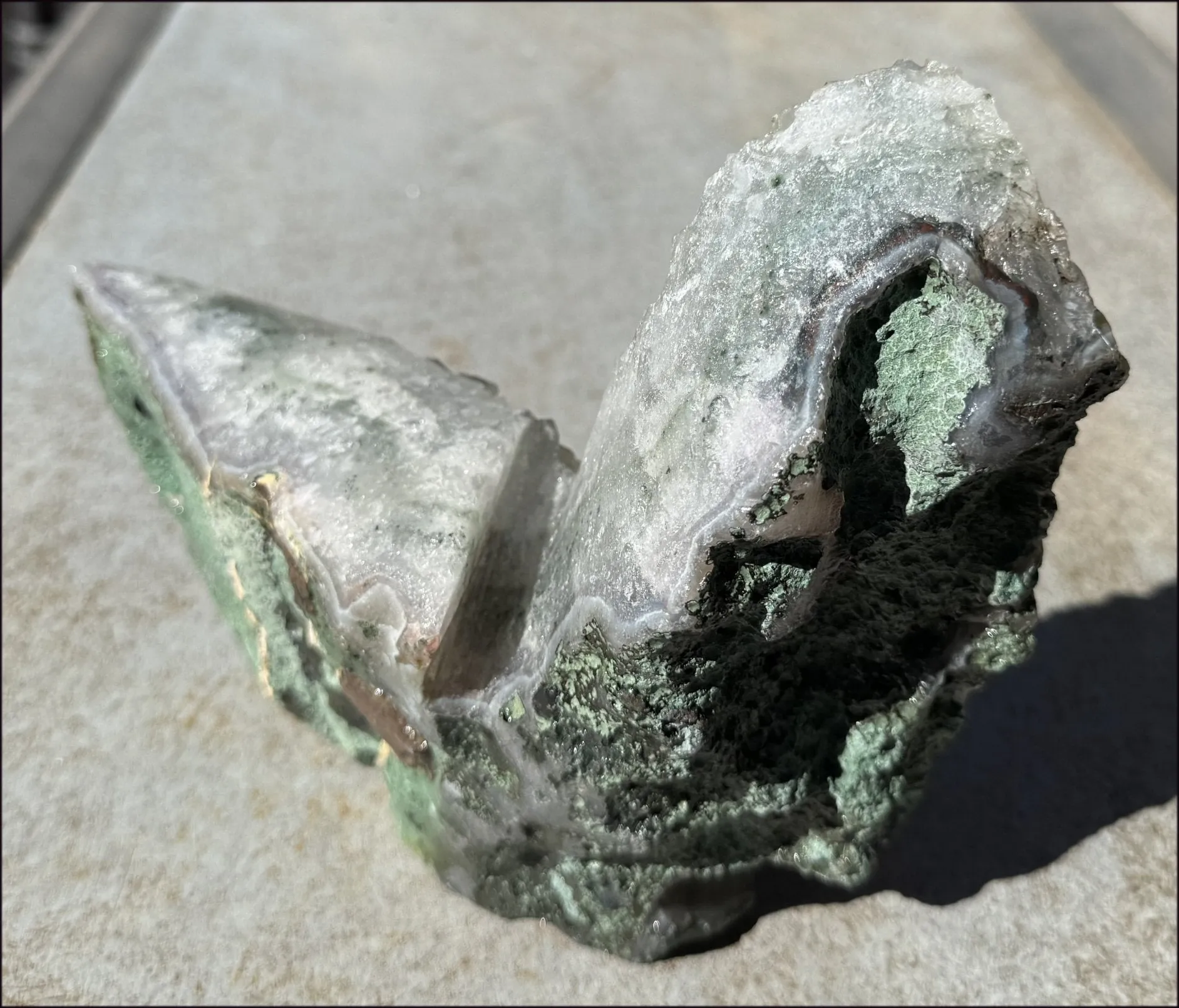 Super Sparkly Agate Geode Crystal BETTA FISH - Just keep swimming! - 5lbs 