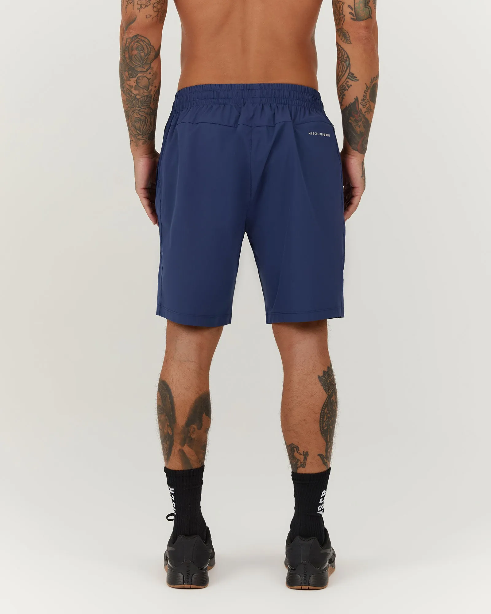 SWIFT SHORTS 8" - DEEP BLUE