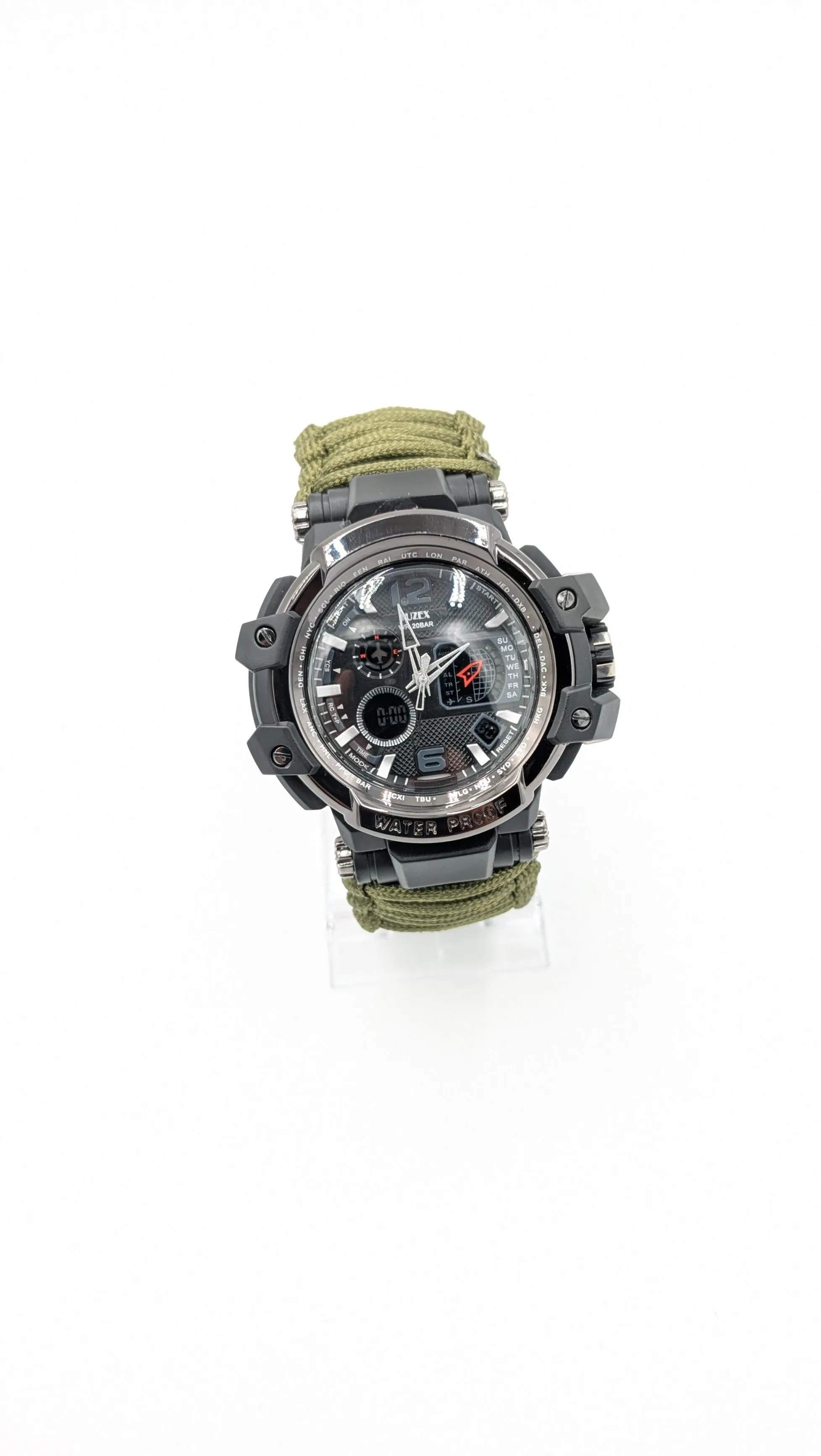 Tactical Survival Watch – The Ultimate Outdoor Companion