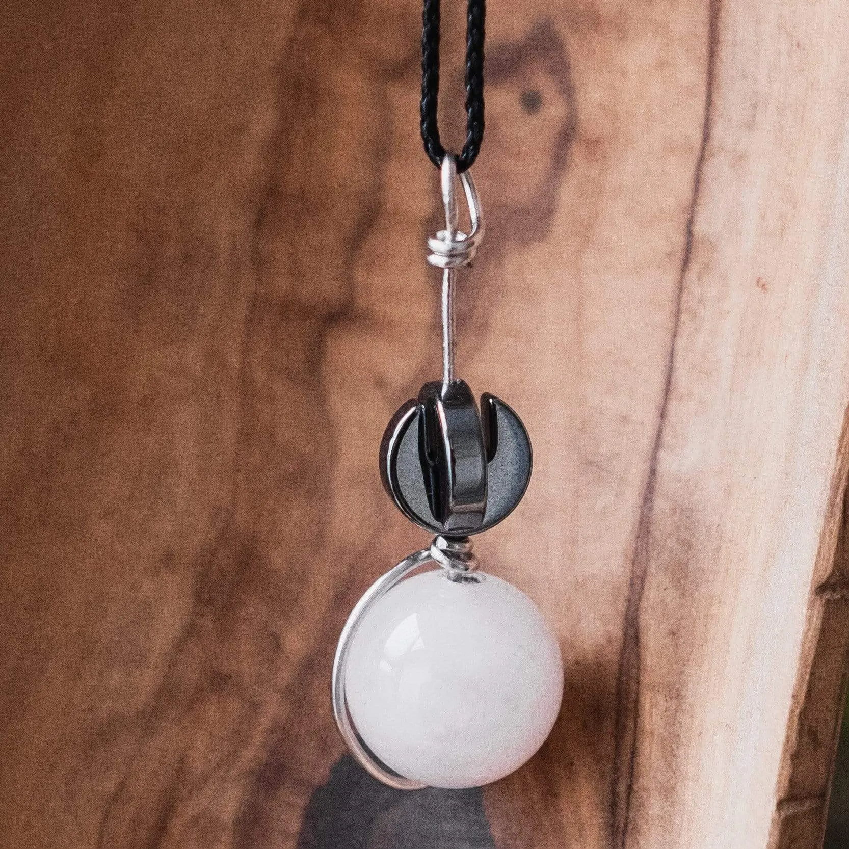 Tactile Necklace | Crystal Fidget Spinner Amulet