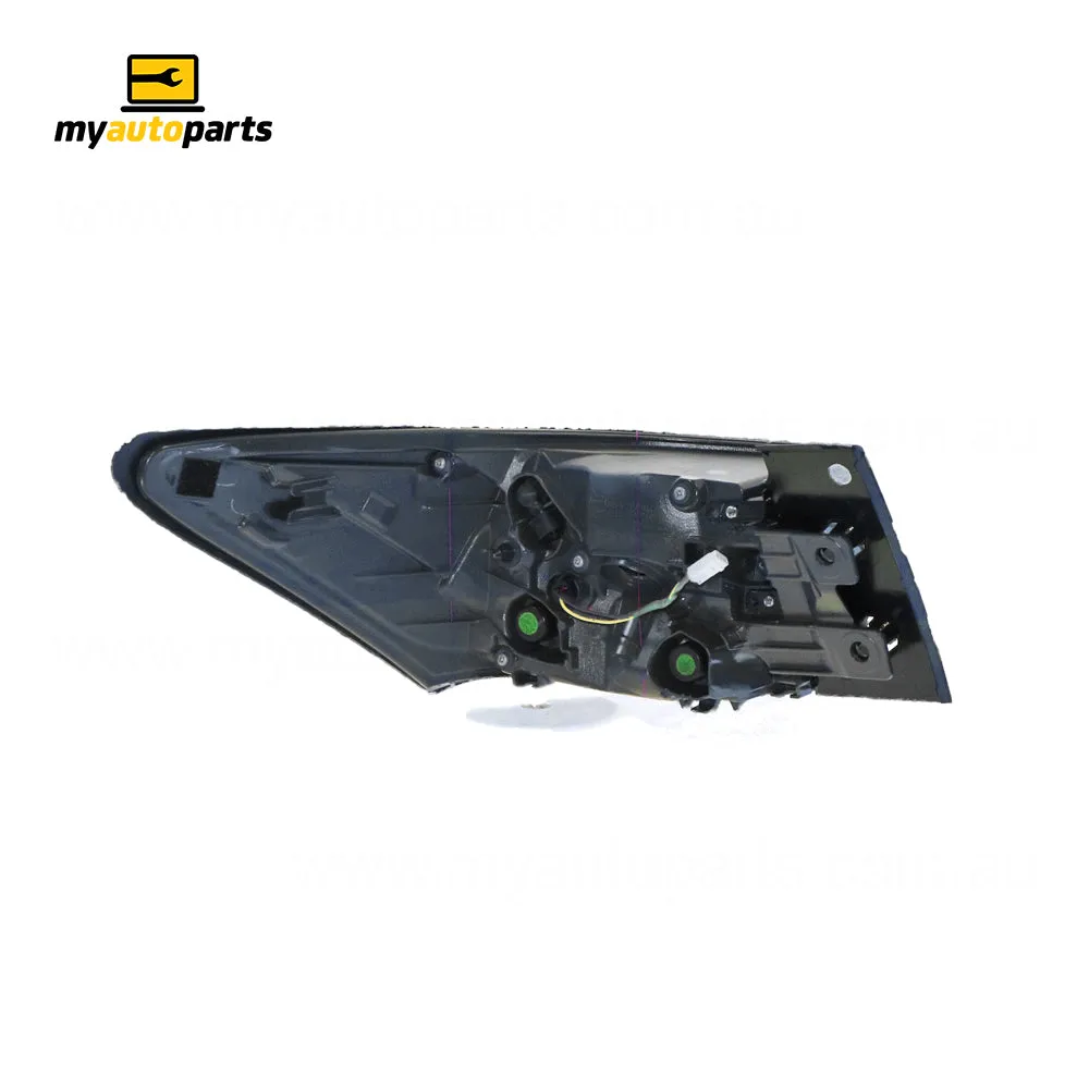 Tail Lamp Drivers Side Genuine Suits Lexus CT200H ZWA10R 2010 to 2013