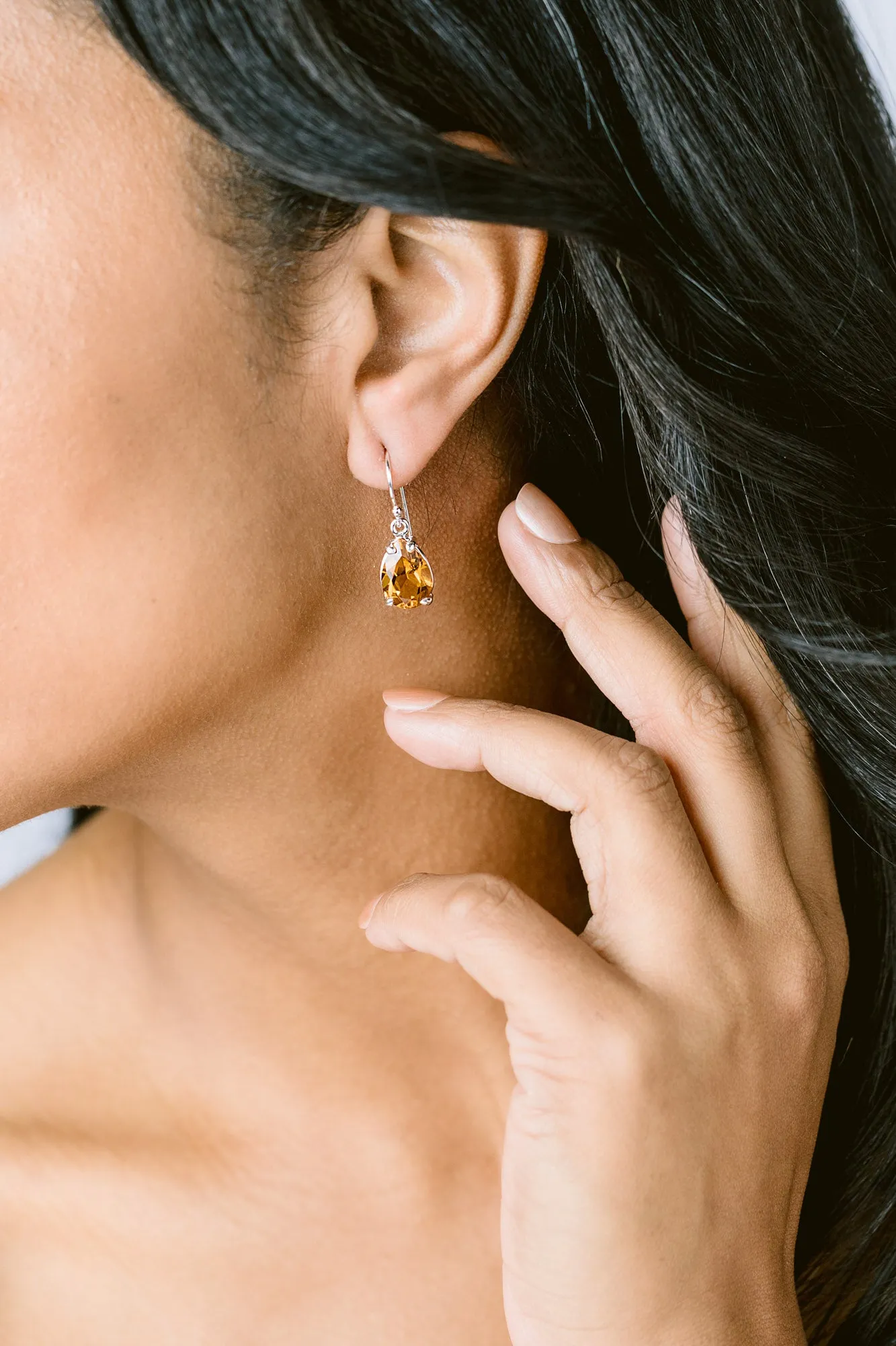 Teardrop Earrings in Orange Quartz