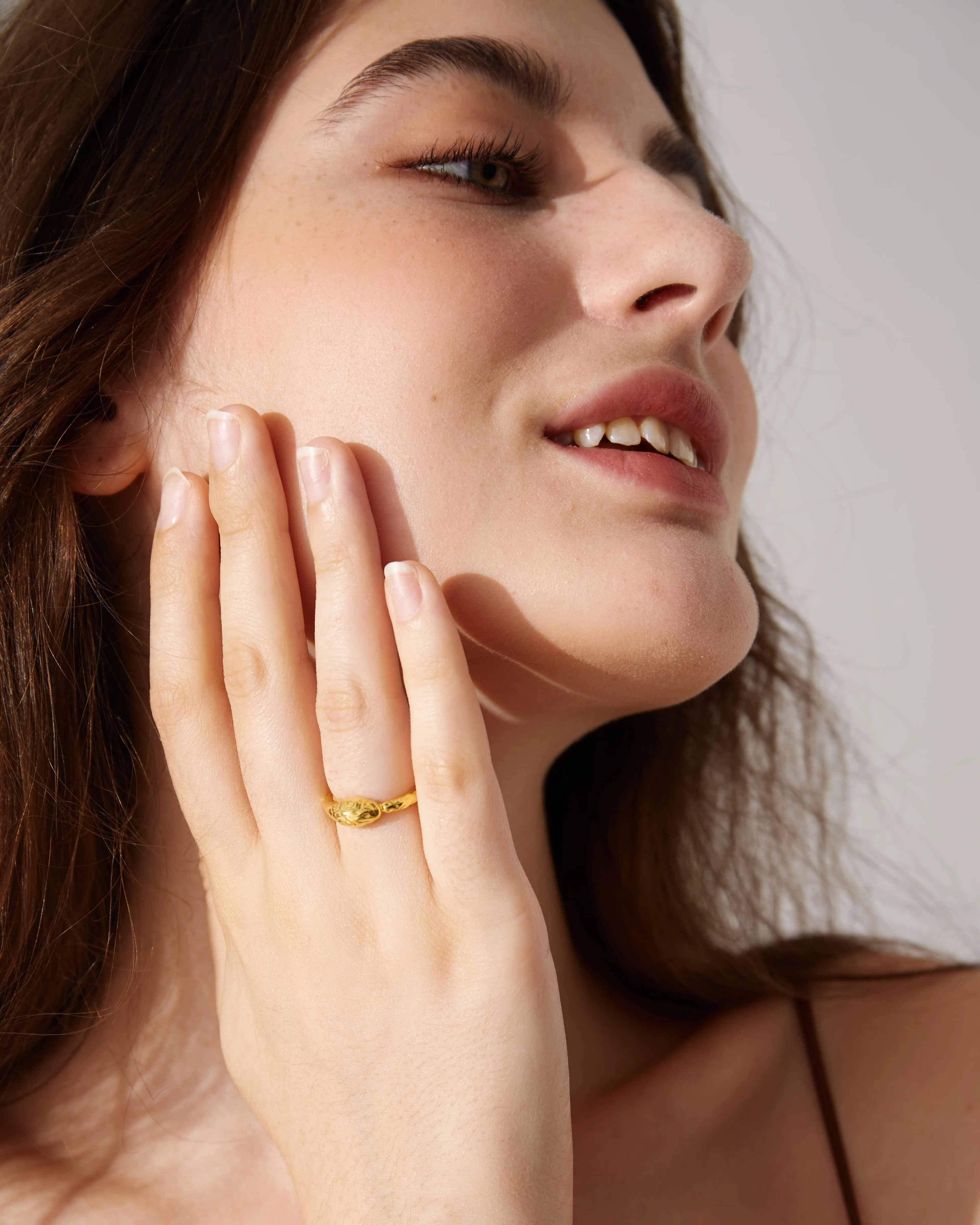 The Golden Mirage Ring