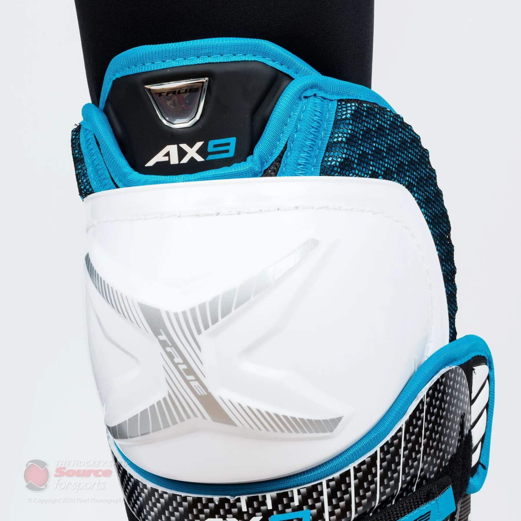 TRUE AX9 Senior Hockey Shin Guards