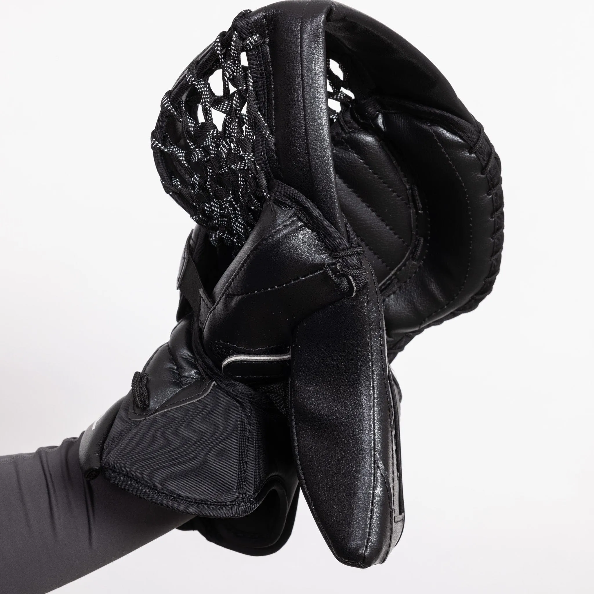 TRUE HZRDUS 7X4 Intermediate Goalie Catcher