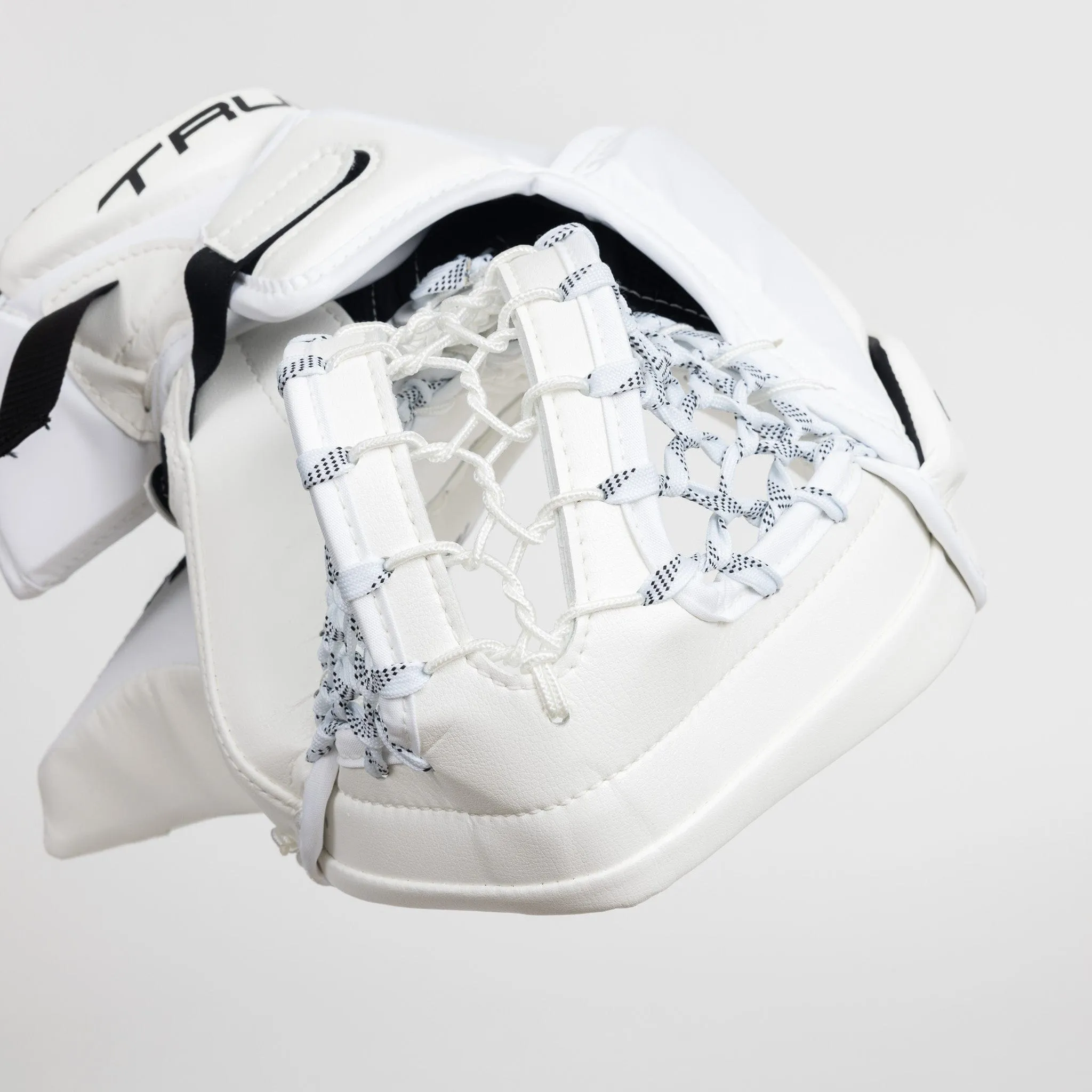 TRUE HZRDUS PX4 Senior Goalie Catcher - Domestic 590