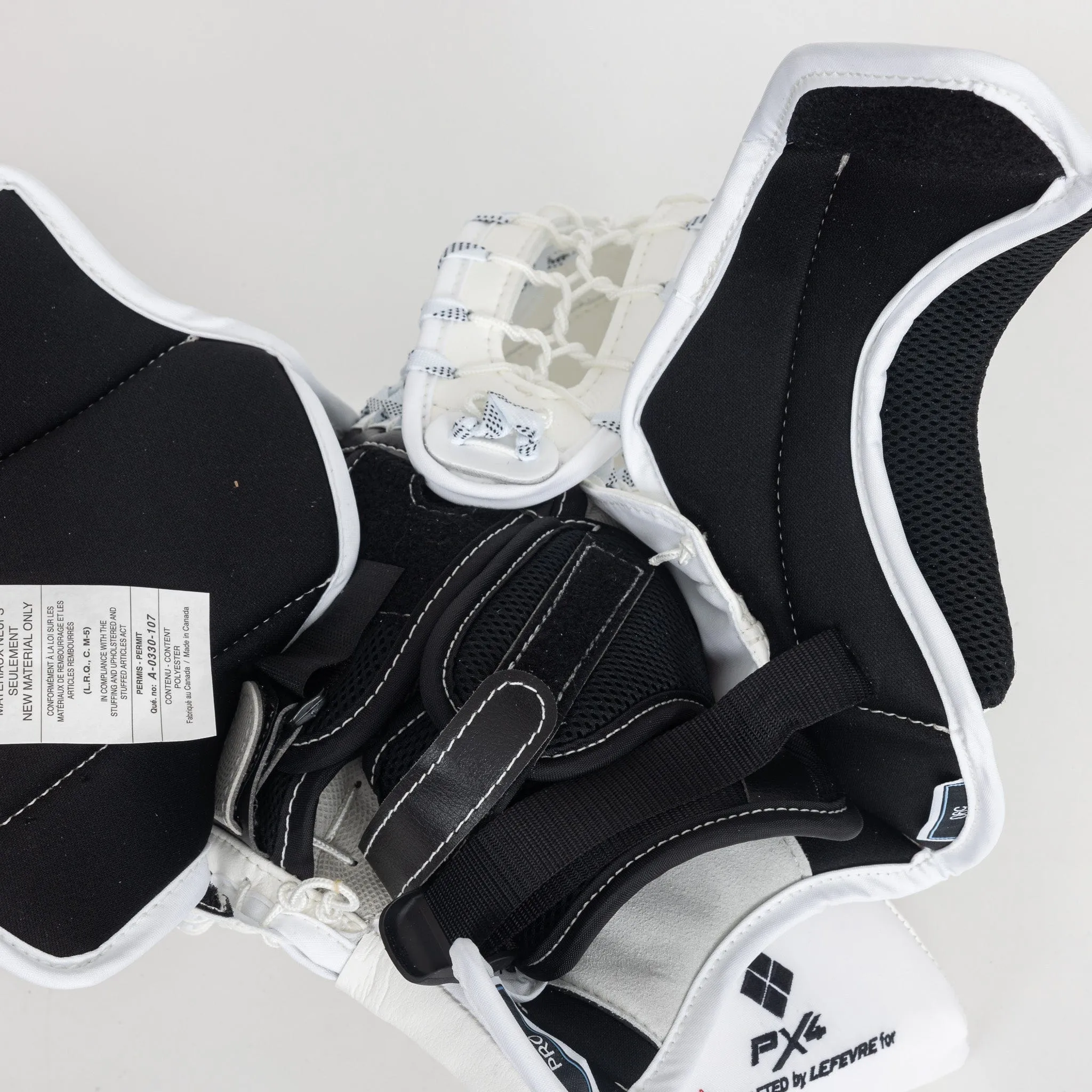 TRUE HZRDUS PX4 Senior Goalie Catcher - Domestic 590