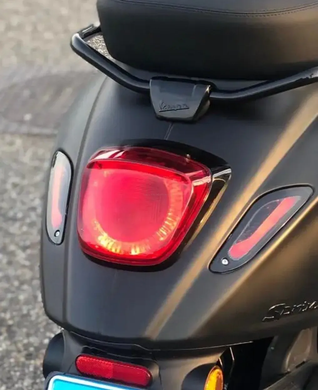 Turn Signals Indicator FP Parts Smoked  | Vespa Primavera / Sprint 50-150cc