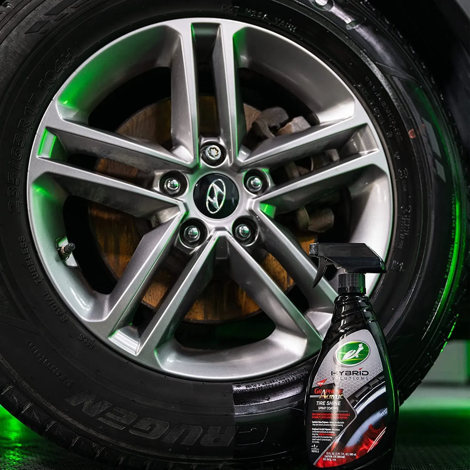Turtle HS Graphene Acrylic Tire Shine Spray Coating 23oz.