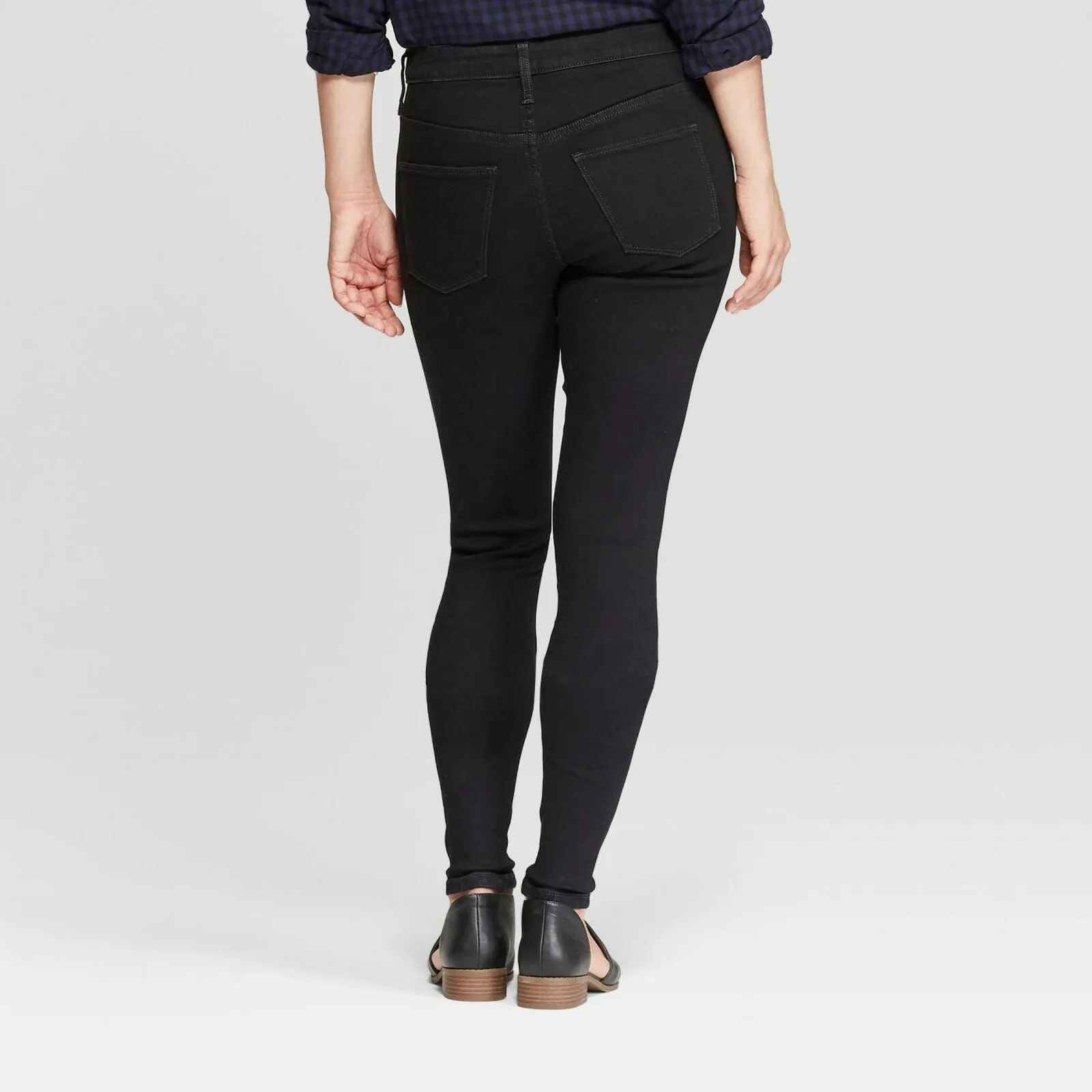 Universal Thread Women's High Rise Destructed Jeggings
