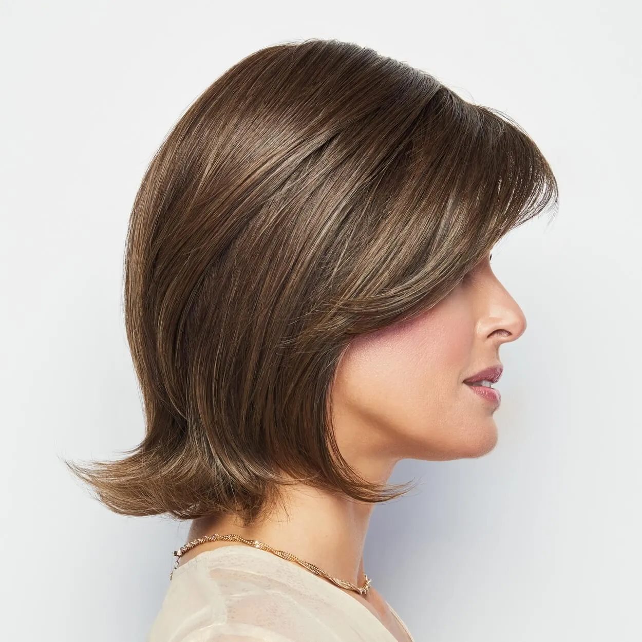 Upstage Petite by Raquel Welch (100% Hand Tied Lace Front-Mono Top Wig)