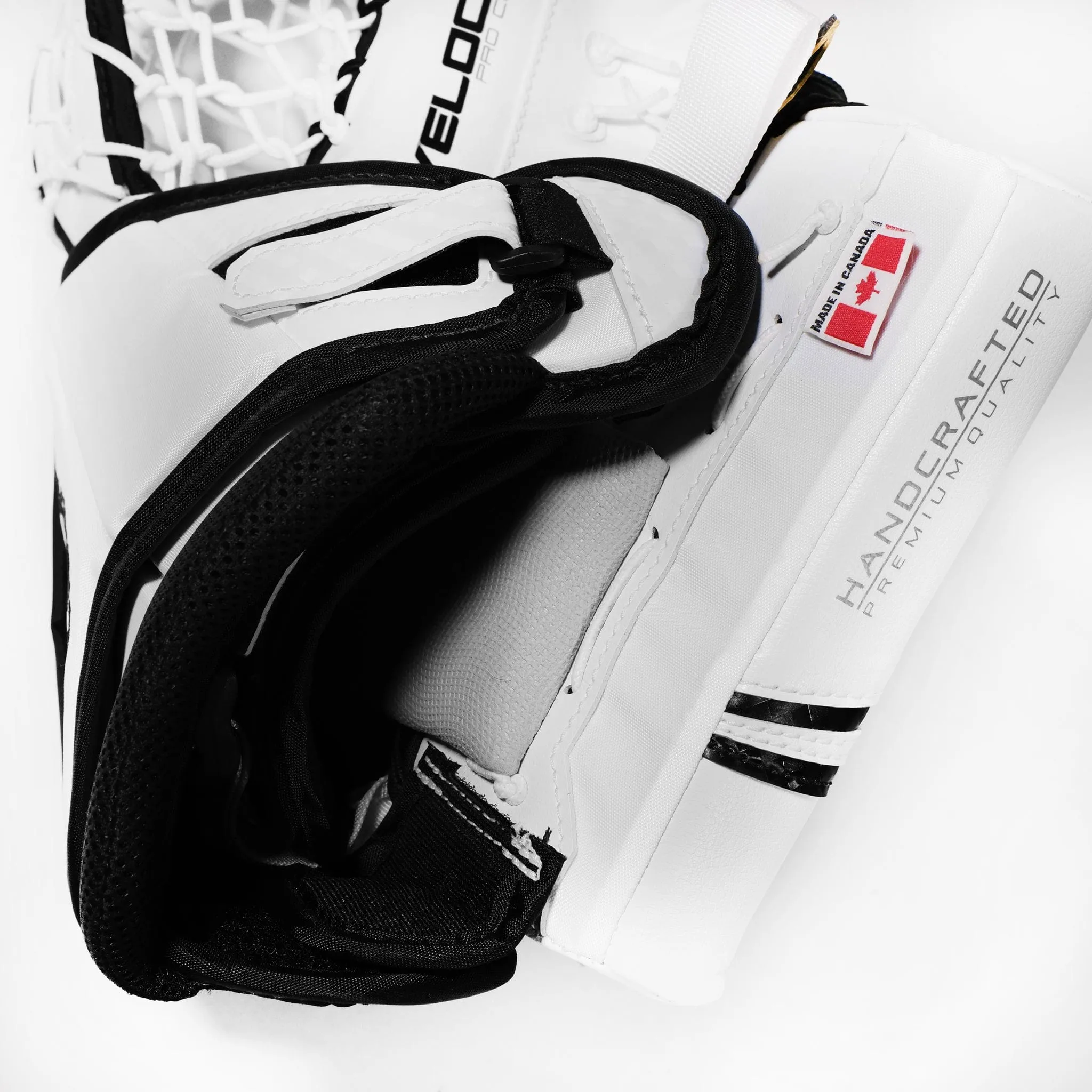 Vaughn Velocity V10 Pro Carbon Senior Goalie Catcher
