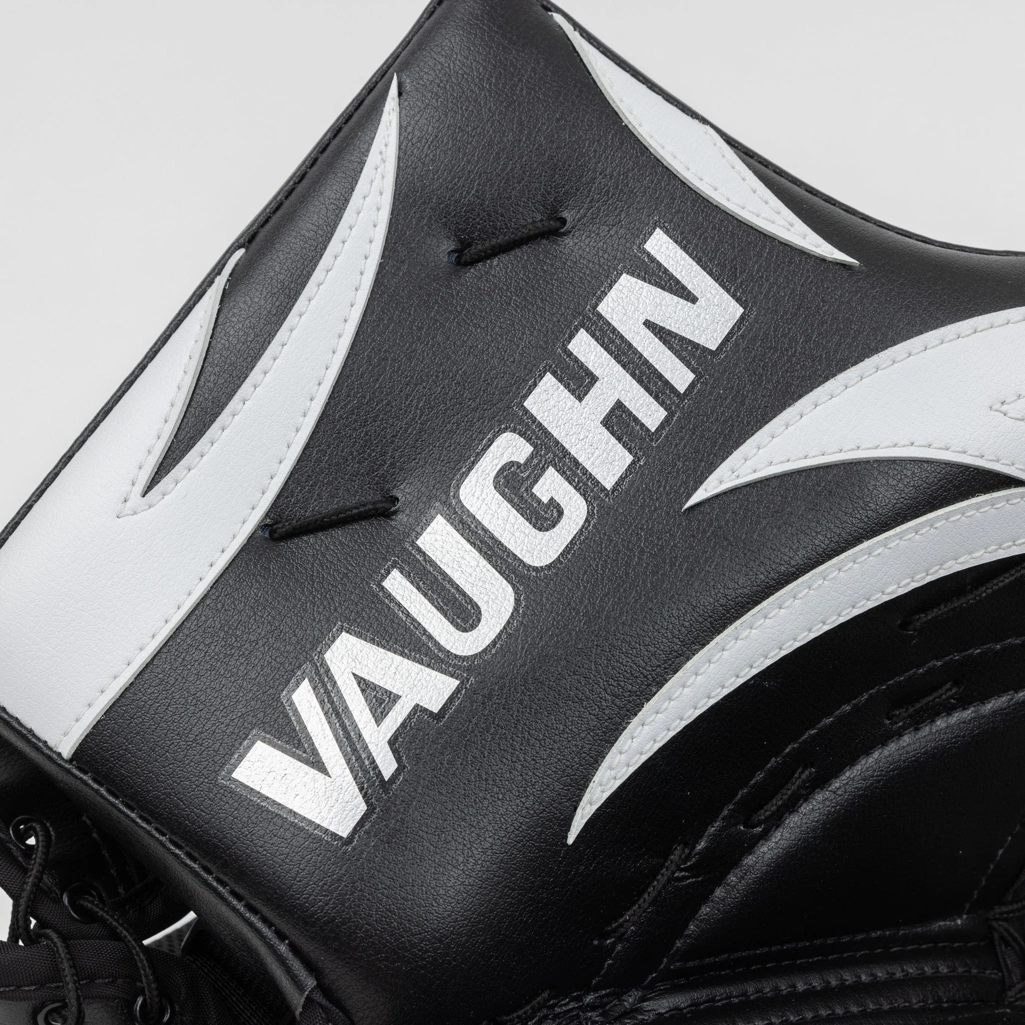 Vaughn Velocity V10 XP Pro Carbon Senior Goalie Catcher - 7500 Graphic
