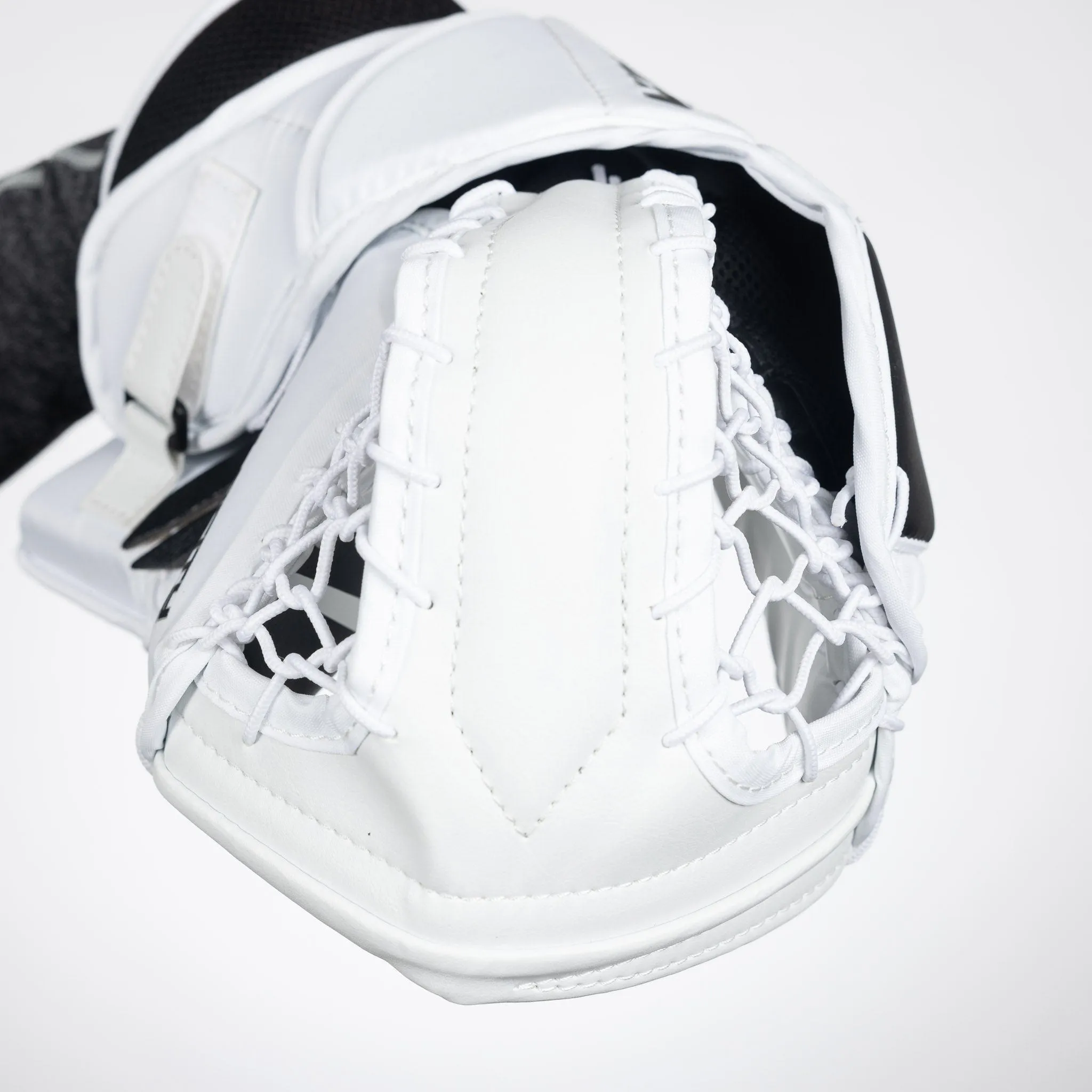 Vaughn Velocity V10 Youth Goalie Catcher